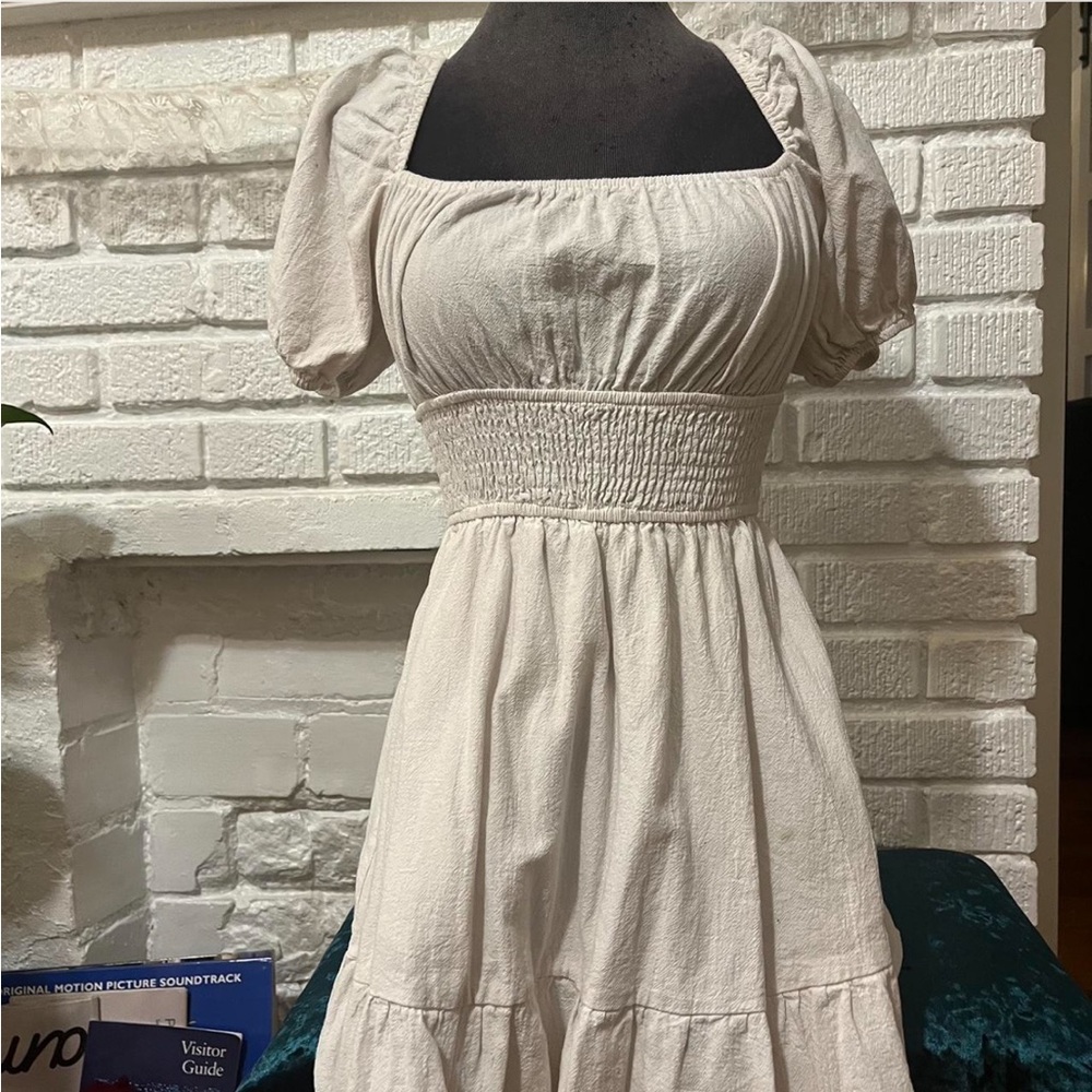 Linen white cottegecore dress that ties in the back
